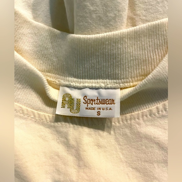 Vintage 1990’s Cream Gold Print Minnesota Graphic Crewneck Sweater - Picture 11 of 11